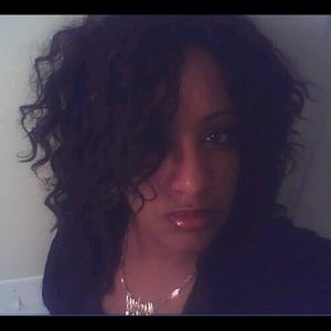 Meet your Posher, Nicholette